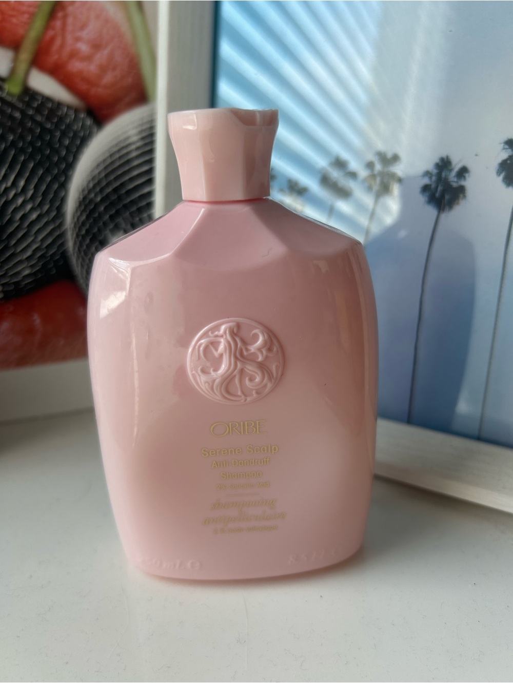 Oribe Serene Scalp Balancing Shampoo - Pale Pink Bottle